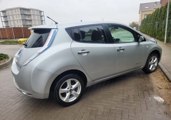 Nissan Leaf cena 28900 przebieg: 93723, rok produkcji 2012 z Działoszyn małe 379